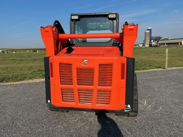 Image of Kubota SVL65-2 equipment image 4