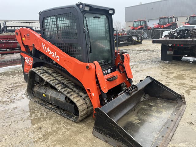 Image of Kubota SVL75-2 equipment image 2