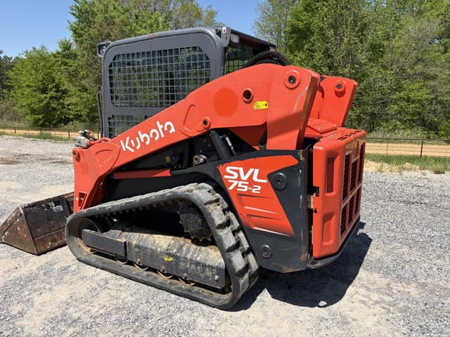 Image of Kubota SVL75-2 equipment image 3