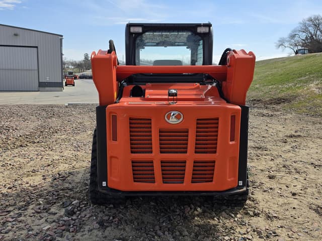 Image of Kubota SVL75-2 equipment image 3