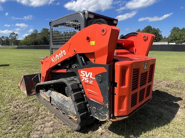 Image of Kubota SVL75-2 equipment image 2