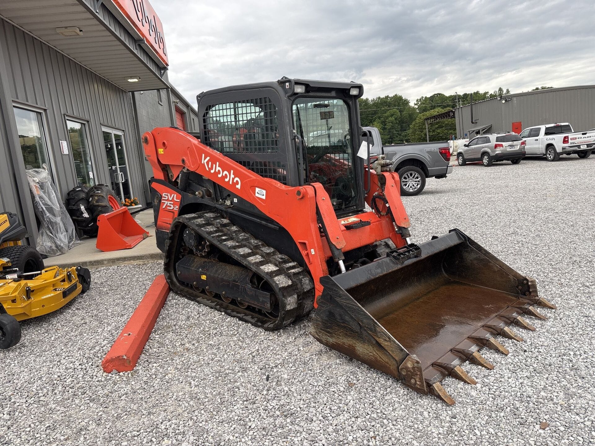 2022 Kubota SVL75-2 Equipment Image0