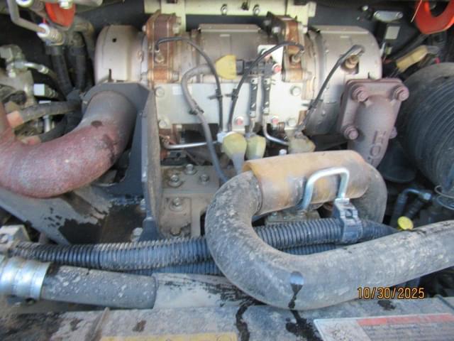 Image of Kubota SVL75-2 equipment image 4