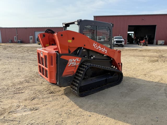 Image of Kubota SVL75-2 equipment image 3