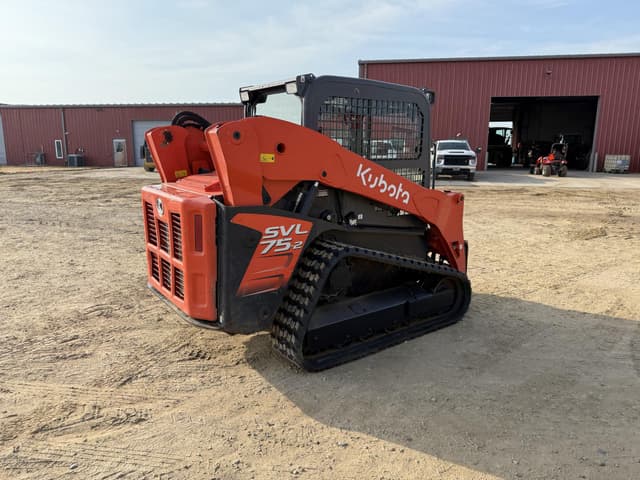 Image of Kubota SVL75-2 equipment image 3
