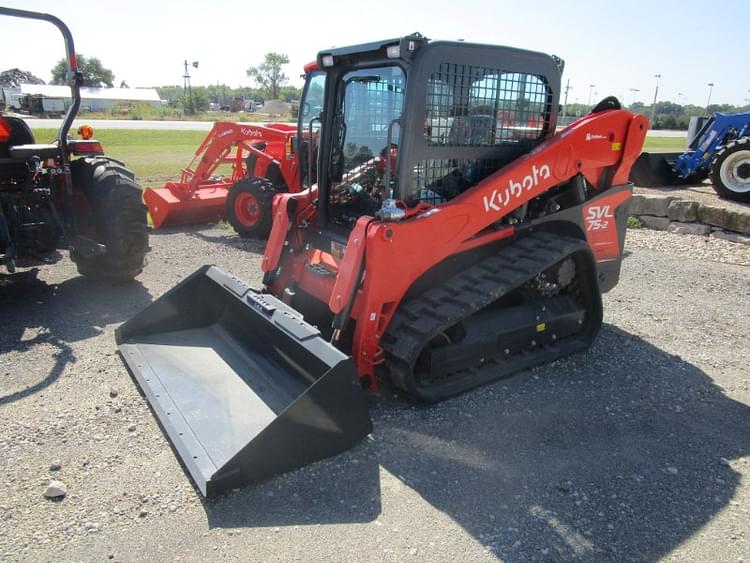 2022 Kubota SVL75-2 Equipment Image0