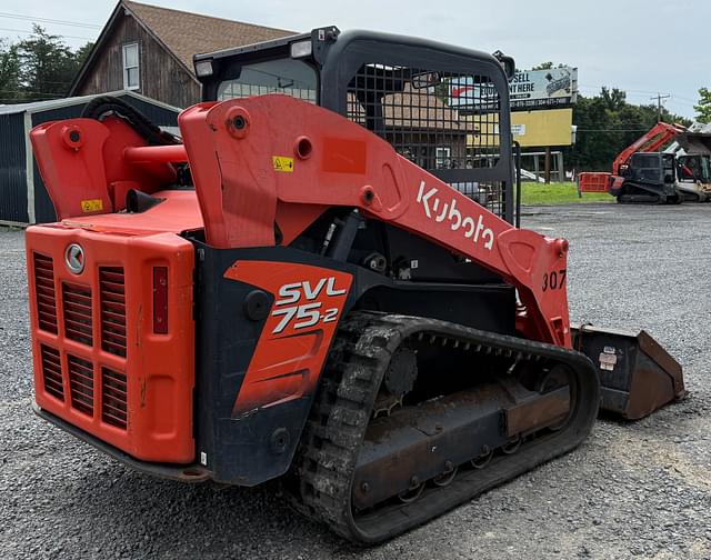 Image of Kubota SSV75 equipment image 3