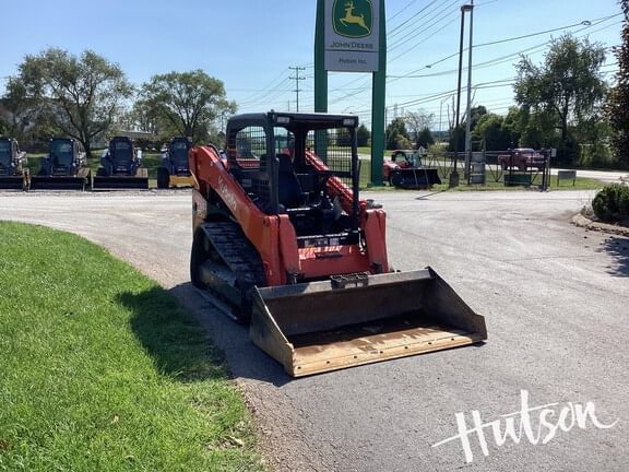 2022 Kubota SVL75-2 Equipment Image0