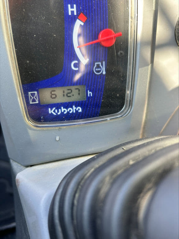 Image of Kubota SVL75-2 equipment image 4