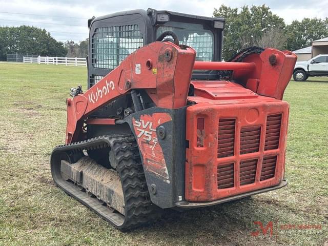 Image of Kubota SVL75-2 equipment image 3