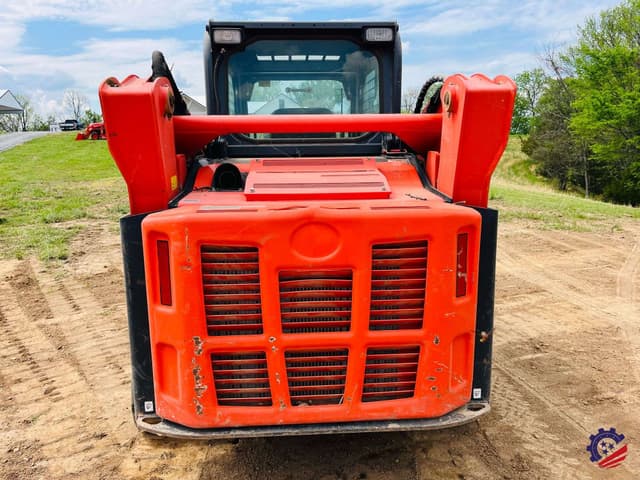 Image of Kubota SVL75-2 equipment image 3