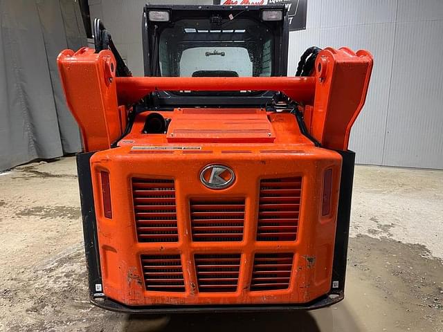 Image of Kubota SVL75-2 equipment image 3