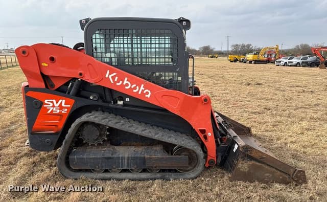 Image of Kubota SVL75-2 equipment image 3