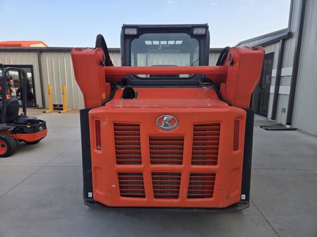 Image of Kubota SVL75-2 equipment image 3