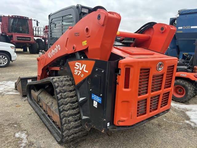 Image of Kubota SVL97-2 equipment image 3