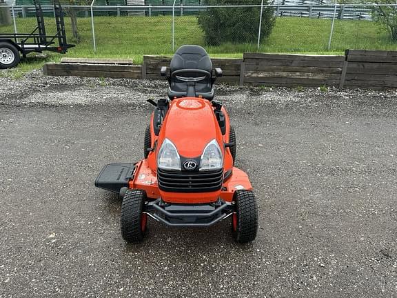 Image of Kubota T2290 equipment image 1