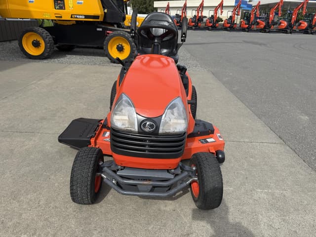 Image of Kubota T2290 equipment image 2