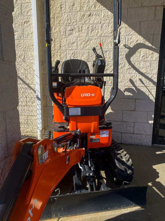 Image of Kubota U10-5 equipment image 4