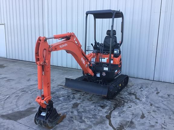 Image of Kubota U17 equipment image 4