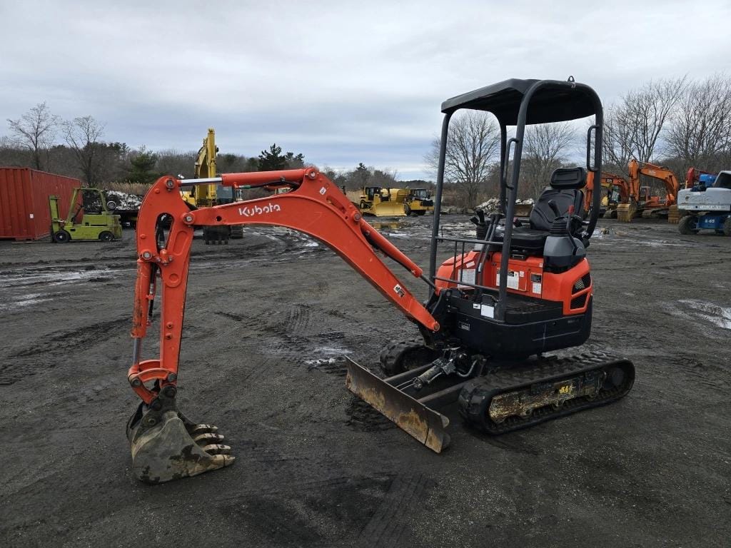 2022 Kubota U17 Equipment Image0