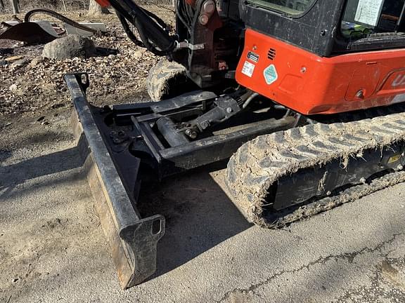 Image of Kubota U35-4 equipment image 3