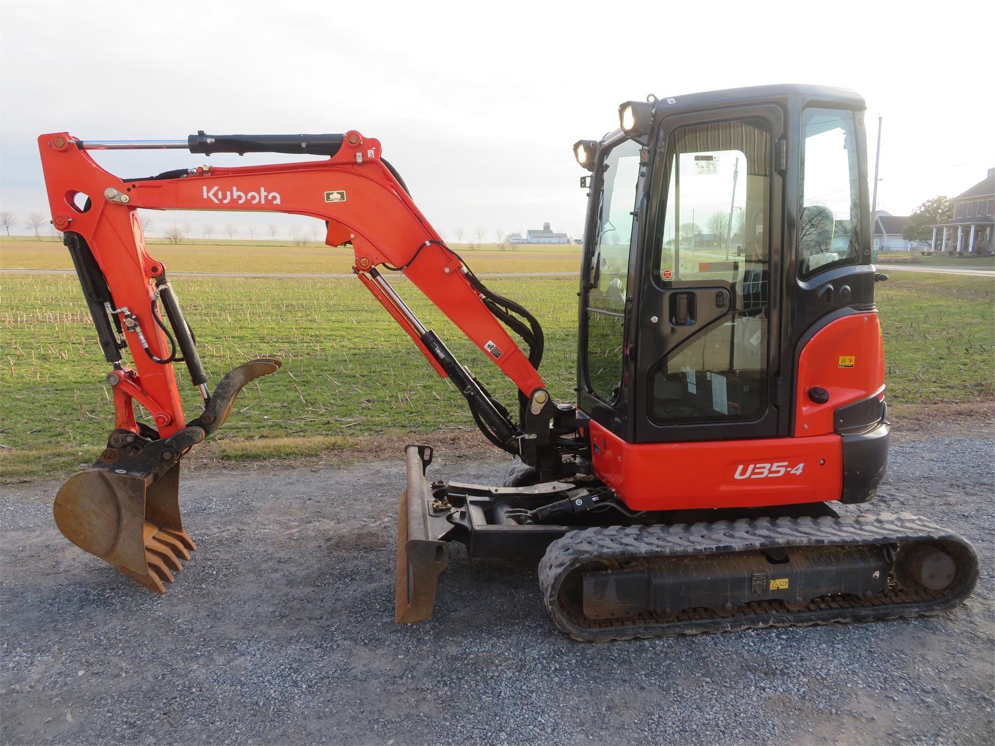 2022 Kubota U35-4 Equipment Image0
