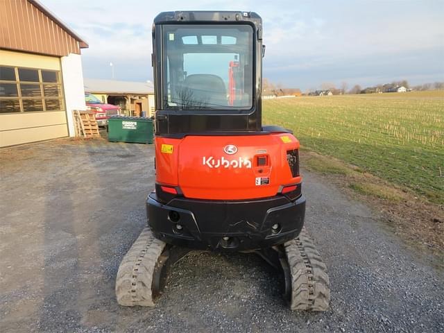 Image of Kubota U35-4 equipment image 3