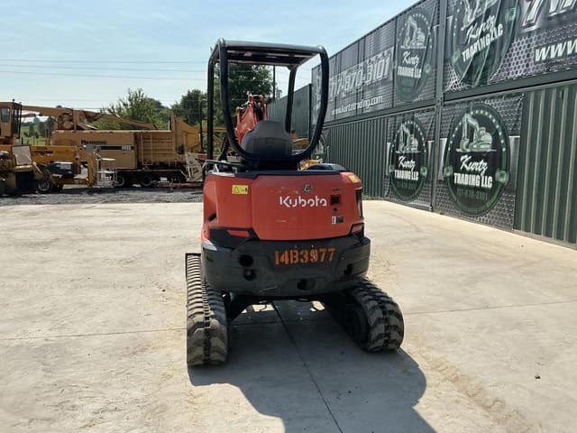 Image of Kubota U35-4 equipment image 2