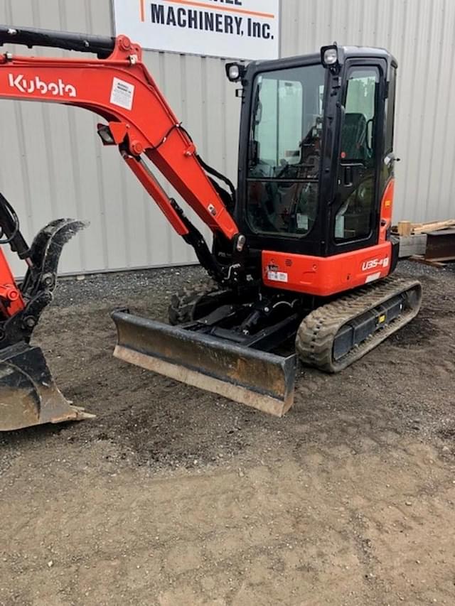 Image of Kubota U35-4 equipment image 1