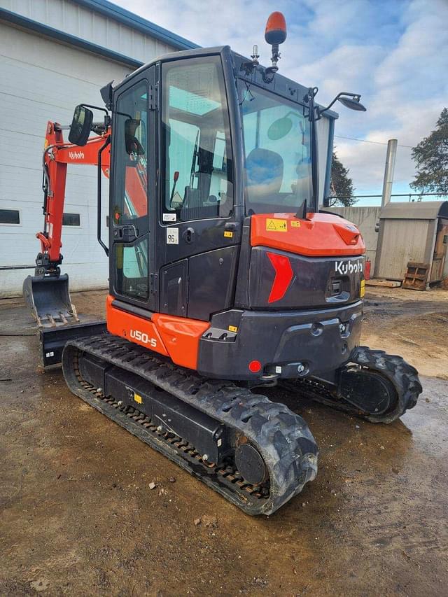 Image of Kubota U50-5 equipment image 1