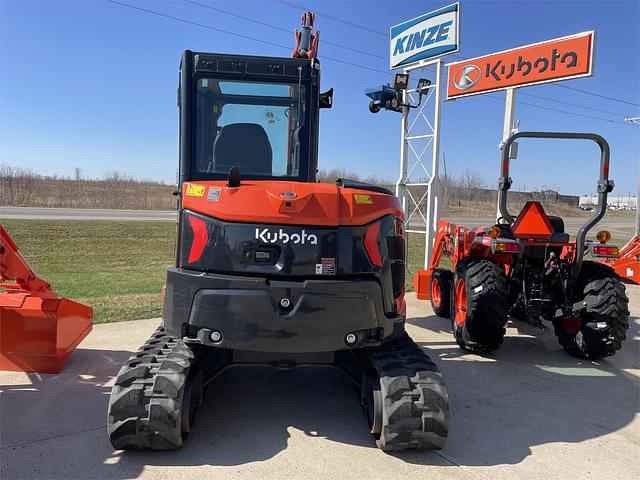 Image of Kubota U55-5 equipment image 4