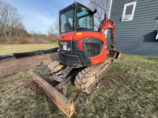 Image of Kubota U55-5 equipment image 2