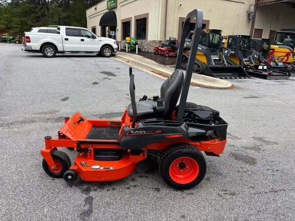 Image of Kubota Z231 equipment image 1