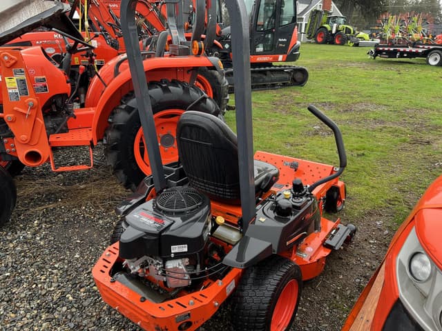Image of Kubota Z231 equipment image 2