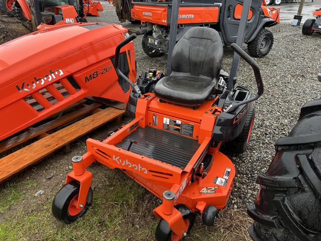 Image of Kubota Z231 equipment image 1