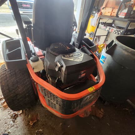 Image of Kubota Z251 equipment image 3