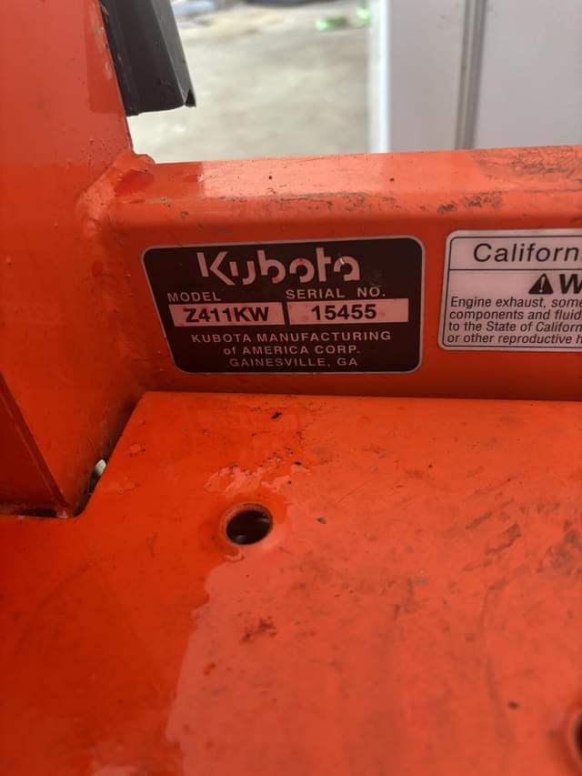 Image of Kubota Z411 equipment image 1