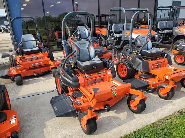 Image of Kubota Z412KW equipment image 1