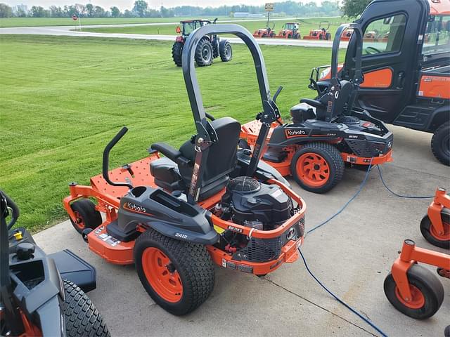 Image of Kubota Z412KW equipment image 3