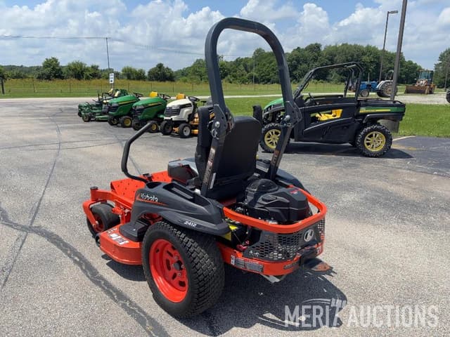 Image of Kubota Z412KW equipment image 2