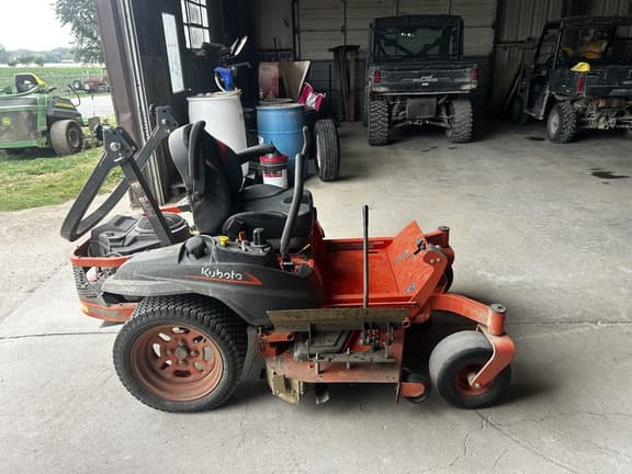 Image of Kubota Z422KW equipment image 4