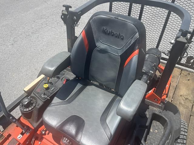 Image of Kubota Z725 equipment image 3