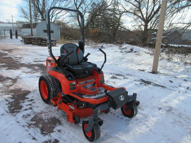 Image of Kubota ZD1011 equipment image 4