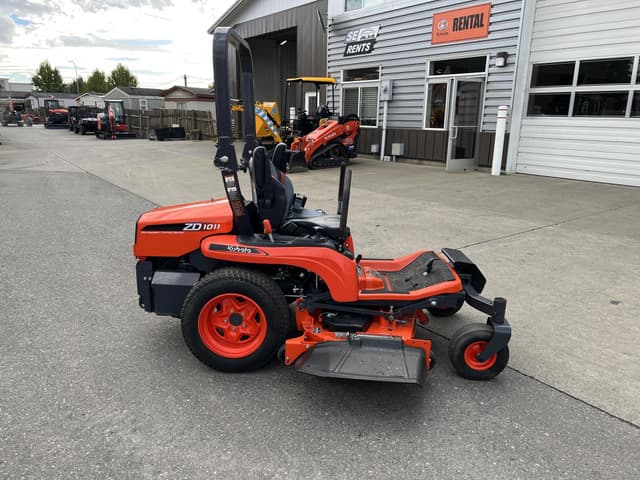 Image of Kubota ZD1011 equipment image 4