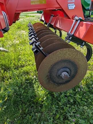 Image of Kuhn Krause Dominator 4856 equipment image 2