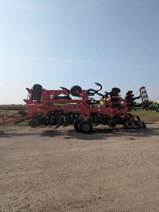 Image of Kuhn Krause Dominator 4856 equipment image 2