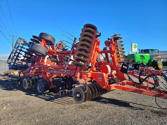 Image of Kuhn Krause Excelerator XT 8010 equipment image 3