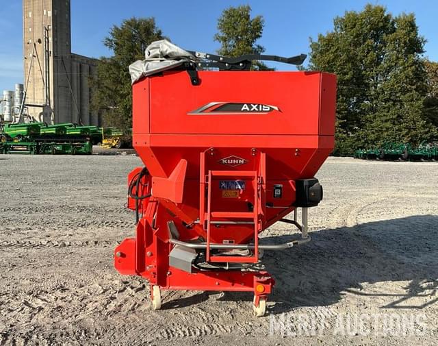 Image of Kuhn Axis 50.2 equipment image 2