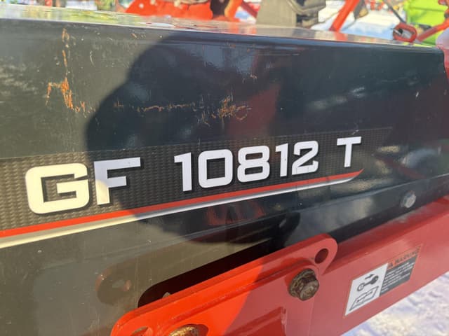 Image of Kuhn GF10812T equipment image 2