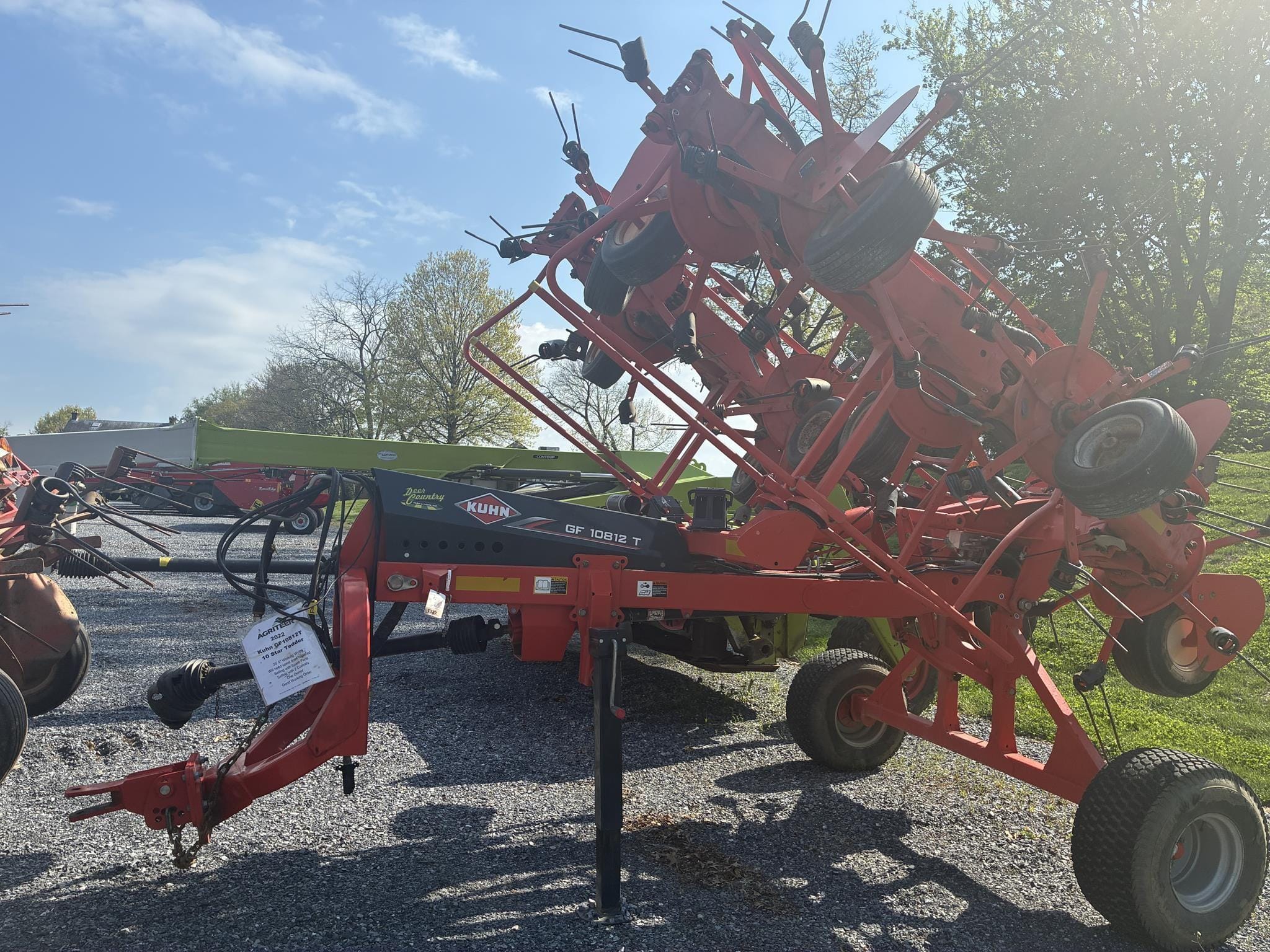 2022 Kuhn GF10812T Equipment Image0
